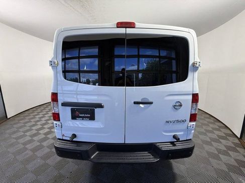 Used 2020 Nissan NV 2500 SV w/ Back Door Glass Package RWD image 4