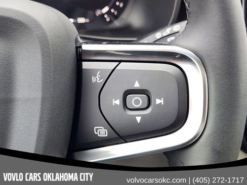 Used 2026 Volvo XC40 B5 Plus w/ Protection Package Premier AWD/4WD image 29