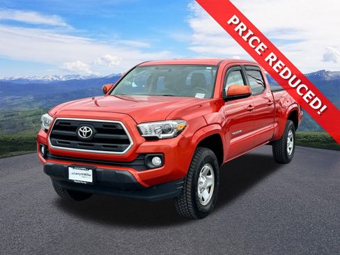 Used 2016 Toyota Tacoma SR5 w/ Towing Package image 1