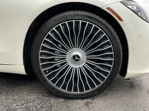 Used 2022 Mercedes-Benz Maybach S 580 4MATIC image 9