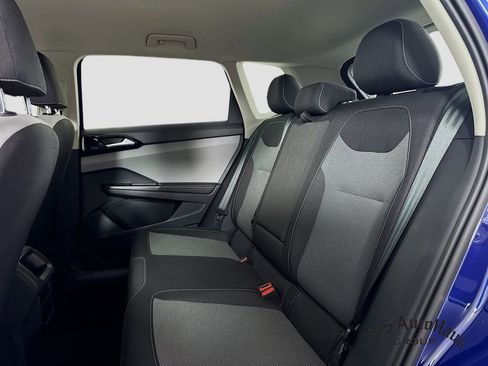 Used 2024 Volkswagen Taos S image 23