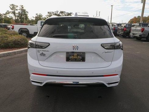New 2026 Buick Envision Avenir image 8