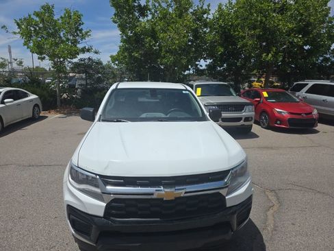 Used 2021 Chevrolet Colorado W/T w/ WT Convenience Package RWD image 12