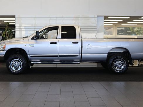 Used 2007 Dodge Ram 2500 Truck SLT w/ Quad Cab Big Horn Value Group AWD/4WD image 4
