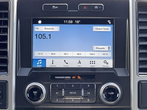 Used 2018 Ford F150 Lariat w/ Equipment Group 501A Mid AWD/4WD image 35
