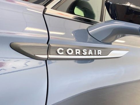 Used 2024 Lincoln Corsair AWD w/ Equipment Group 101A image 5