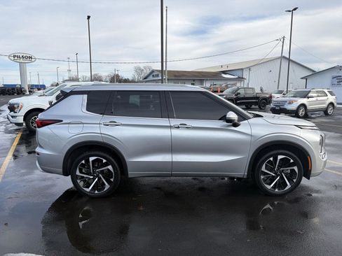 Used 2023 Mitsubishi Outlander SEL image 27