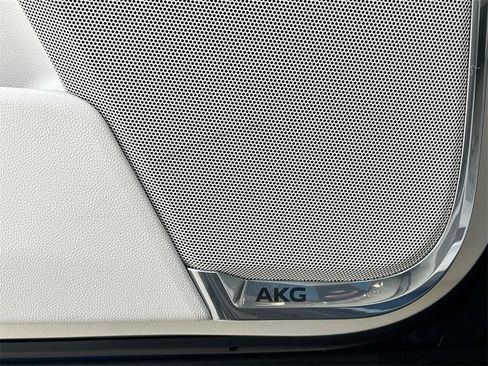 New 2025 Cadillac Escalade Sport Platinum w/ LPO, ONYX Package image 18