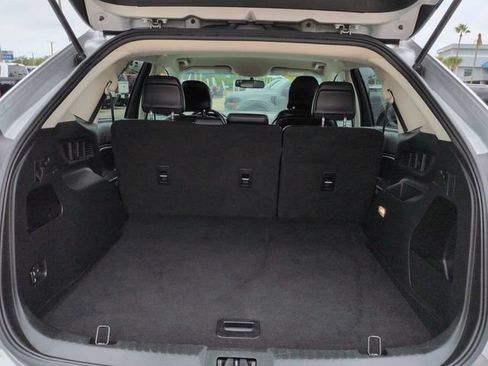 Certified 2018 Ford Edge SEL w/ Equipment Group 201A FWD image 13