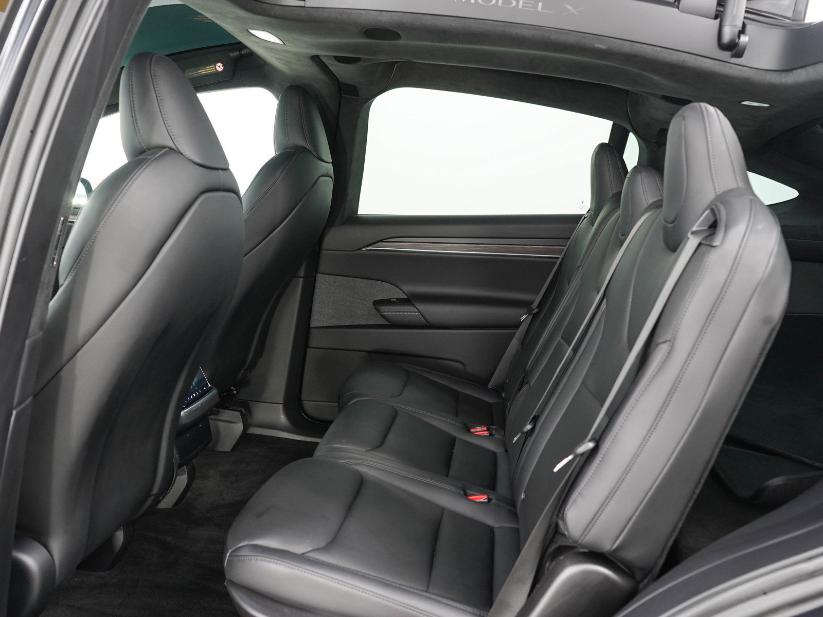 Used 2024 Tesla Model X AWD/4WD image 16