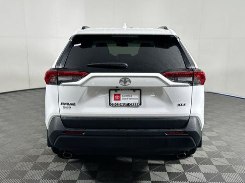 Certified 2025 Toyota RAV4 XLE w/ Convenience Package FWD image 4