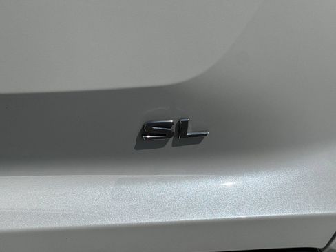 Certified 2023 Nissan Pathfinder SL FWD image 35