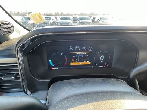 Used 2024 Ford F350 Lariat image 17