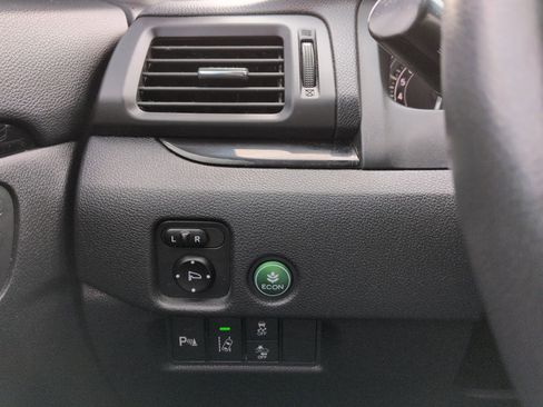 Used 2017 Honda Pilot Elite image 18