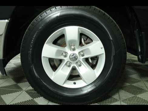 Used 2023 RAM 1500 Classic SLT w/ Trailer & Traction Group image 10