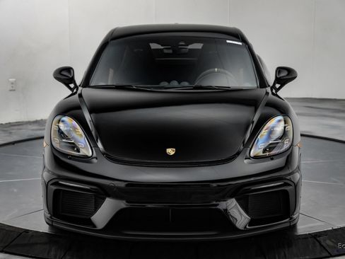 Used 2021 Porsche 718 Cayman GT4 RWD image 33