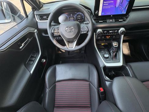 Used 2023 Toyota RAV4 XSE w/ Weather Package AWD/4WD image 6