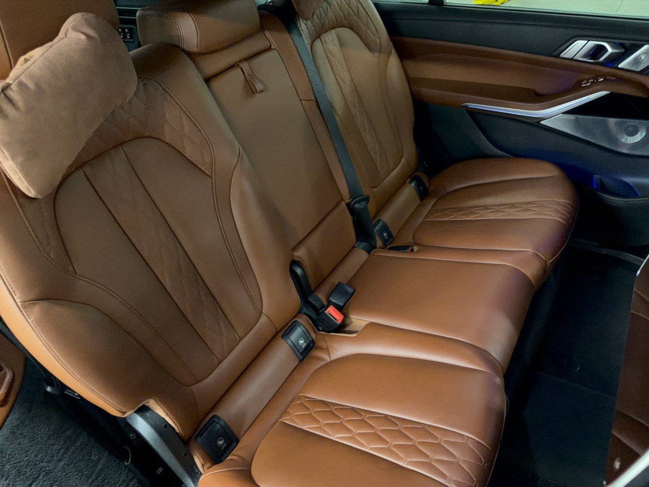 Used 2022 BMW ALPINA XB7 AWD/4WD image 29