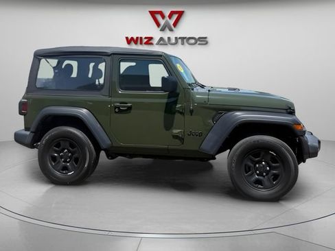 Used 2021 Jeep Wrangler Sport AWD/4WD image 6