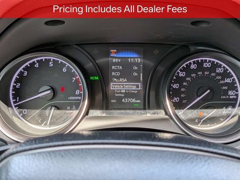 Used 2024 Toyota Camry SE FWD image 27