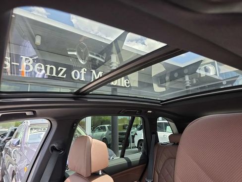 Used 2024 BMW X5 sDrive40i w/ Premium Package RWD image 12