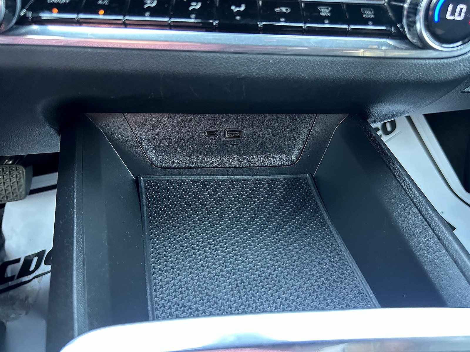 Used 2025 Chevrolet Equinox LT w/ Convenience Package II FWD image 18