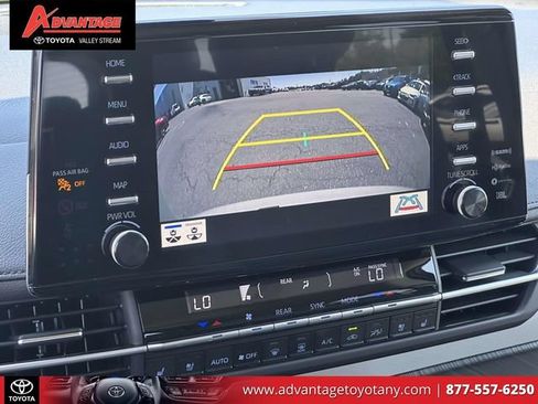 Certified 2023 Toyota Sienna Limited AWD/4WD image 36