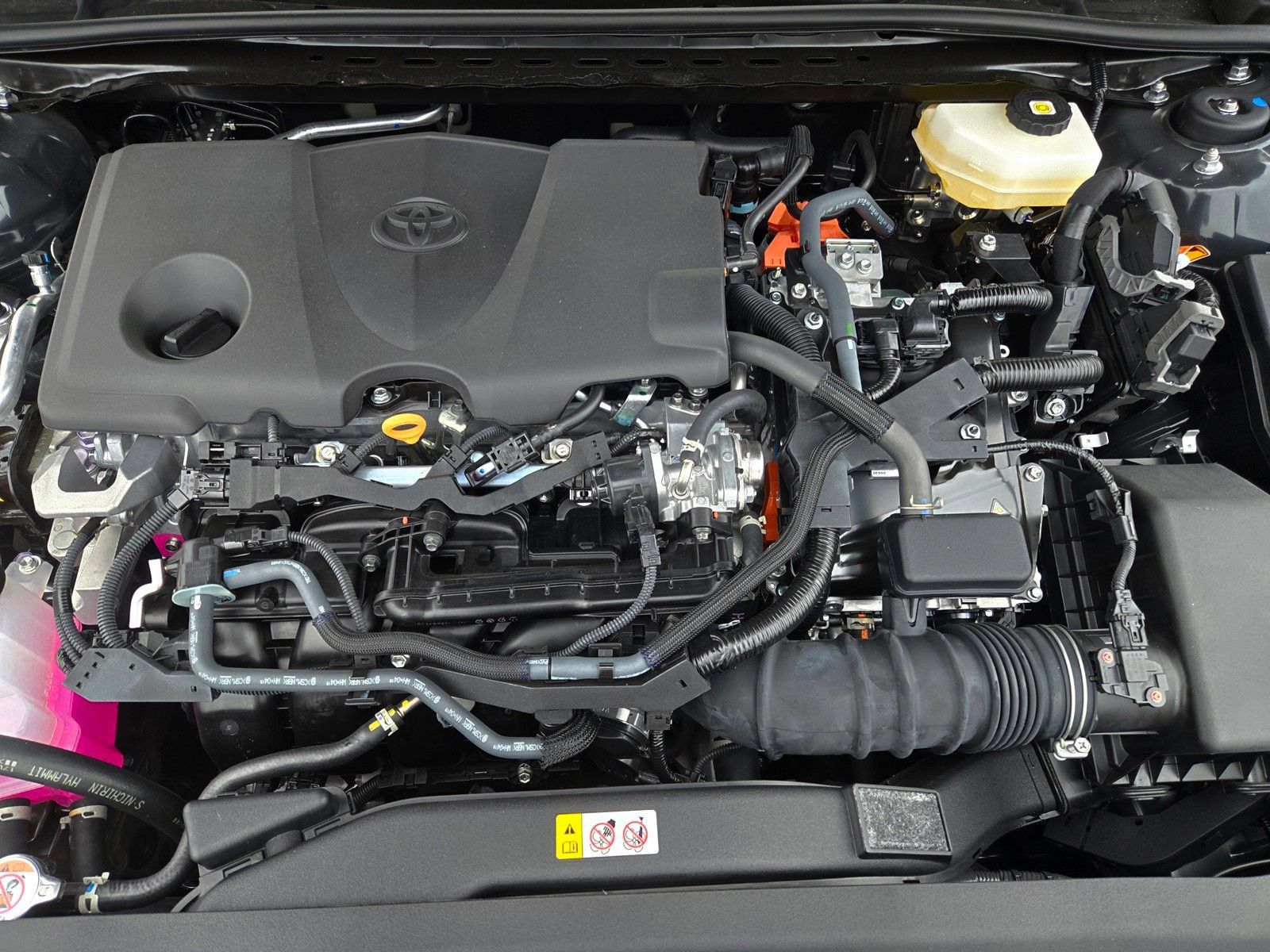 Certified 2026 Toyota Camry SE FWD image 25