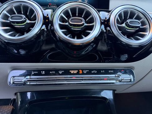 Used 2022 Mercedes-Benz A 220 4MATIC image 22