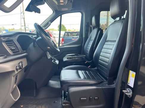 Used 2023 Ford Transit 350 XLT image 7