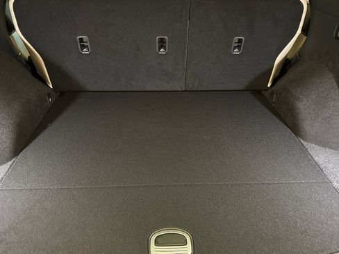 New 2025 Genesis Electrified GV70 Advanced image 16