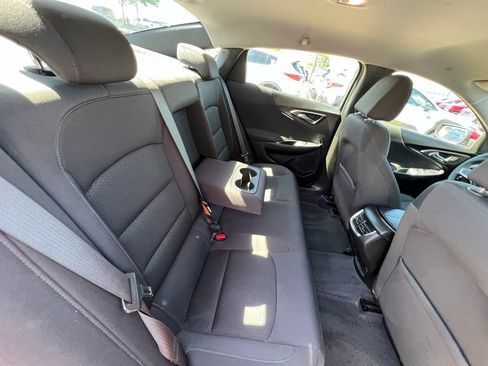 Used 2022 Chevrolet Malibu LT FWD image 25