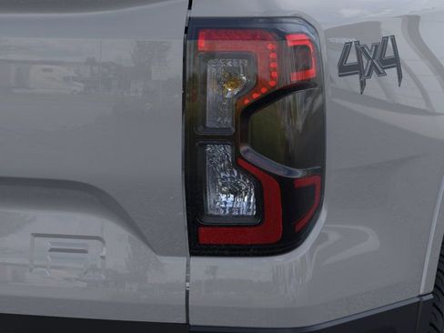 New 2026 Ford Ranger Lariat w/ Black Appearance Package AWD/4WD image 22