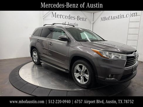 Used 2015 Toyota Highlander Limited FWD image 1