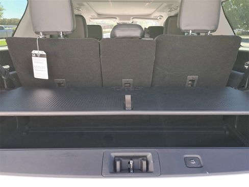 New 2025 Ford Expedition Platinum w/ Driver's Package image 14