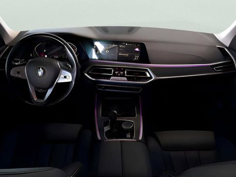 Used 2021 BMW X7 xDrive40i AWD/4WD image 9