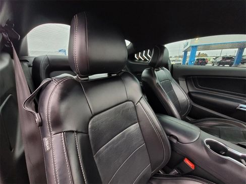 Used 2020 Ford Mustang GT Premium w/ Equipment Group 401A image 14