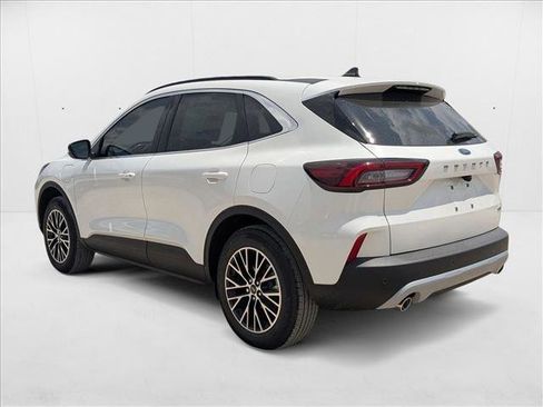 New 2025 Ford Escape SE image 7
