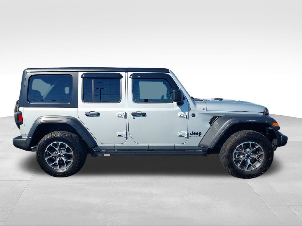 Used 2024 Jeep Wrangler Unlimited Sport AWD/4WD image 6
