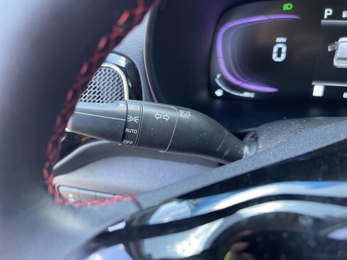 Used 2025 Kia Soul GT-Line FWD image 17