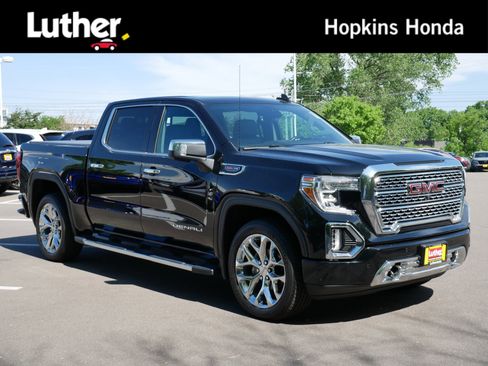 Used 2020 GMC Sierra 1500 Denali w/ Denali Premium Package AWD/4WD image 1