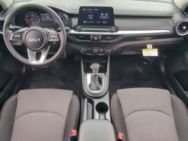 Used 2024 Kia Forte LXS FWD image 16