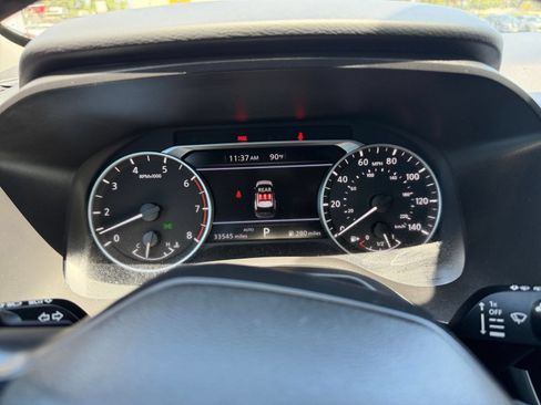 Used 2025 Nissan Rogue SV AWD/4WD image 42