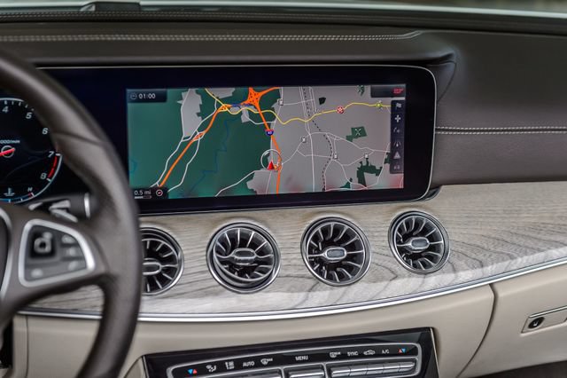 Used 2018 Mercedes-Benz E 400 4MATIC Cabriolet image 29