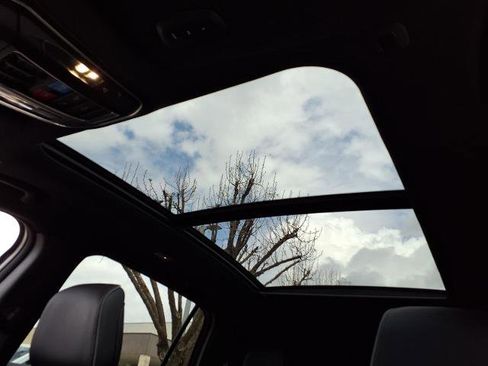 Used 2025 Jeep Wagoneer S Limited image 5