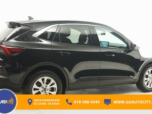 Used 2023 Ford Escape Active w/ Tech Pack #2 FWD image 8