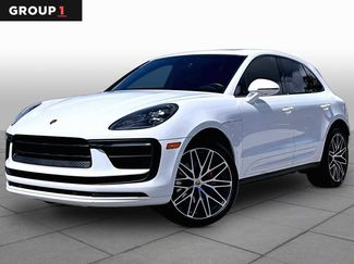 Used 2022 Porsche Macan S AWD/4WD video 1