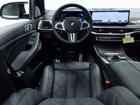New 2026 BMW X5 M60i image 4