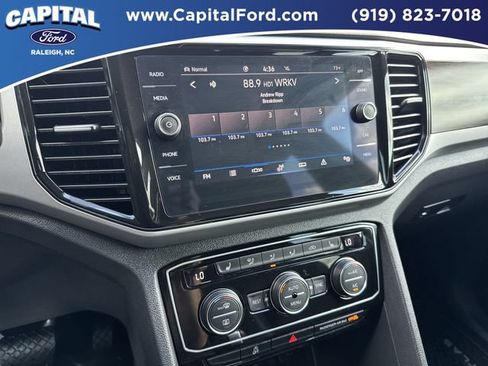 Used 2023 Volkswagen Atlas SE AWD/4WD image 26