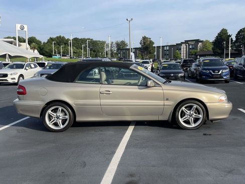 Used 2002 Volvo C70 LT FWD image 8